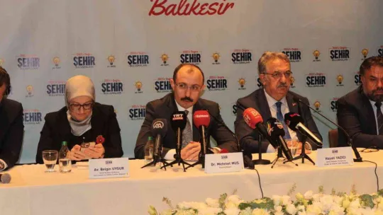 AK Parti Genel Başkan Yardımcısı Hayati Yazıcı'dan anayasa değişikliği yorumu