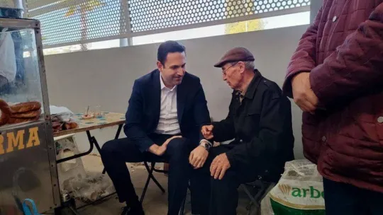 AK Parti heyeti Ezine'de