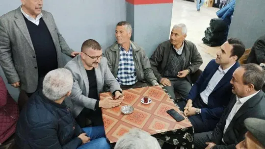 AK Parti heyeti Ezine'de