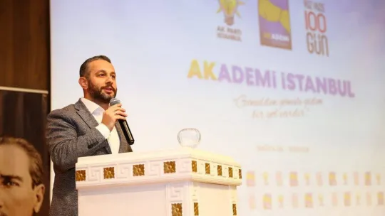 AK Parti İstanbul'dan, teşkilata 'Türkiye Yüzyılı' eğitimi