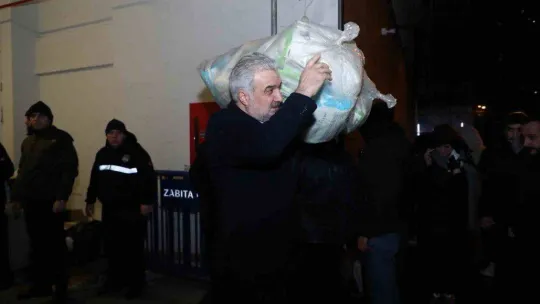 AK Parti İstanbul İl Başkanı Osman Nuri Kabaktepe: 'Gün birlik olma, Türkiye için tek yürek olma günüdür'