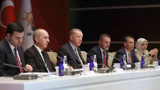 AK Parti Merkez Karar Yönetim Kurulu, Cumhurbaşkanı Recep Tayyip Erdoğan başkanlığında parti genel merkezinde toplandı.