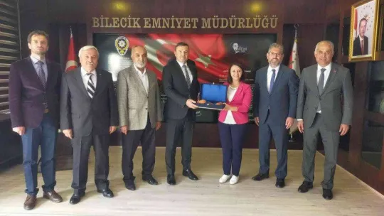 AK Partili belediye başkanlarından Bilecik çıkartması