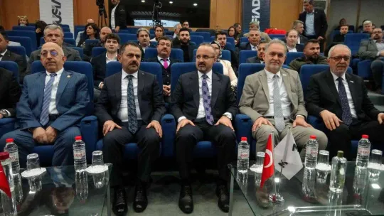 AK Partili Turan: 'Hangi Türk'ün uzaya gideceği bile belli oldu. Ama hala 6'lı masanın adayı belli olmadı'