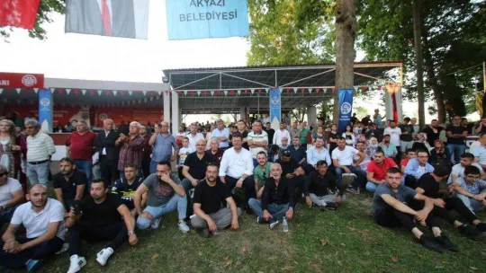 Akbalık Yağlı Güreşleri Başpehlivanı Serhat Gökmen oldu