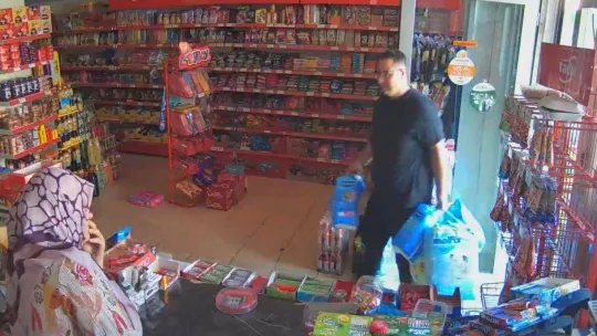 Akıl almaz dolandırıcılık hikayesi, o anlar kamerada