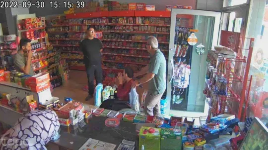 Akıl almaz dolandırıcılık hikayesi, o anlar kamerada