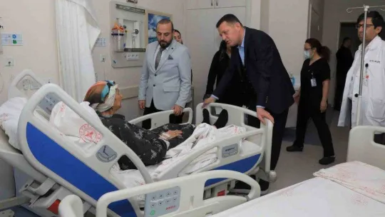 Alanya'ya getirilen depremzedelerin tedavisine başlandı