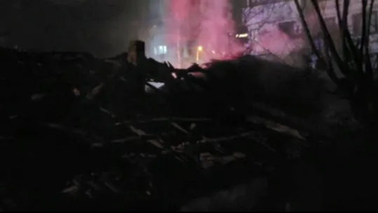 Alevlere teslim olan gecekondu kullanılamaz hale geldi