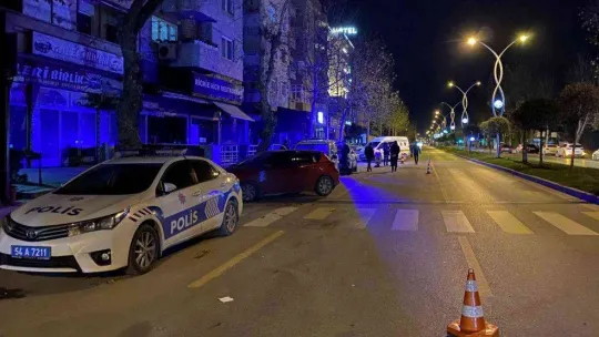 Alkollü eğlence mekanlarının önünde silahlı çatışma: 1'i ağır 4 yaralı