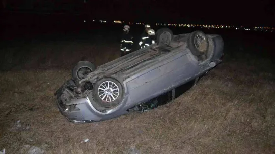 Alkollü sürücü takla atan araçtan burnu kanamadan çıktı