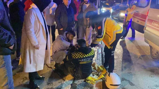 Alkollü sürücünün kullandığı otomobil ile motosiklet çarpıştı