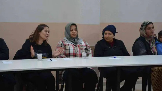 Altıeylül'de 2 bin 250 veli eğitim gördü