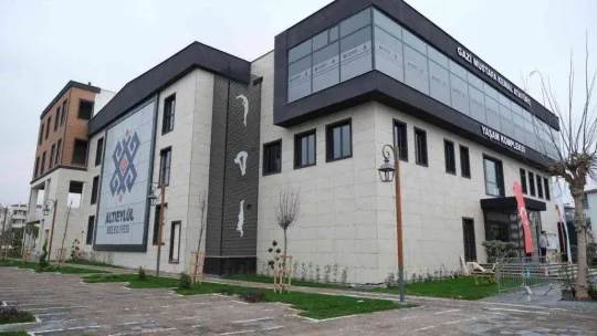 Altıeylül'de dev proje kapılarını açtı