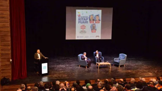 Altıeylül'de Türkiye ve dünya gündemi tartışıldı