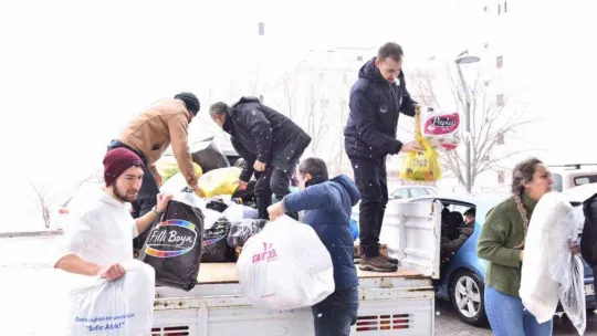 Altıeylül depreme karşı tek yürek