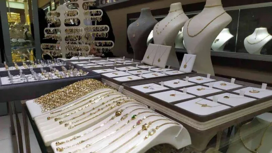 Altın ve takıda indirim kampanyası