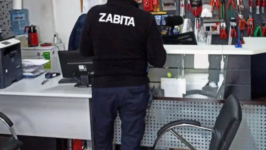 Altınova'da hırdavat ve gemi malzemeleri satış yerleri denetlendi