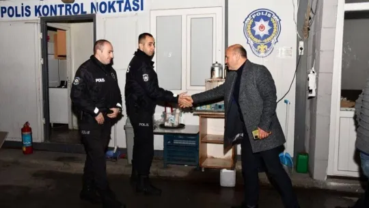 Altınova protokolü yeni yıla kamu personeliyle girdi