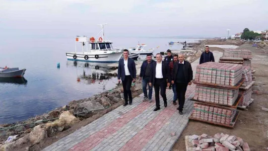 Altınova yeni sahil bandıyla cazibe merkezi oluyor