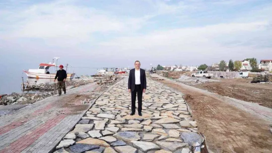 Altınova yeni sahil bandıyla cazibe merkezi oluyor