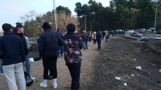 Amatör lig maçında ortalığı savaş alanına çeviren 6 taraftara müsabakalardan men cezası