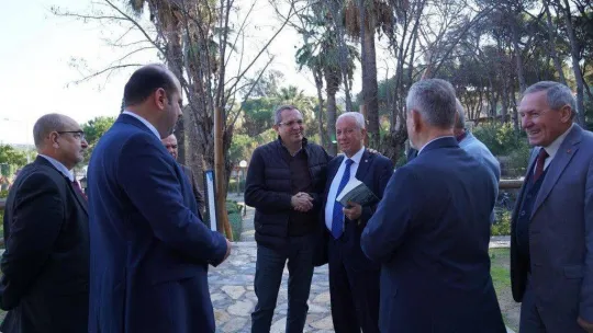 Anadolu'daki Balıkesirlilerin kalbi Ayvalık'ta attı