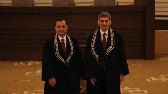 Anayasa Mahkemesi'nin yeni üyesi Muhterem İnce yemin etti