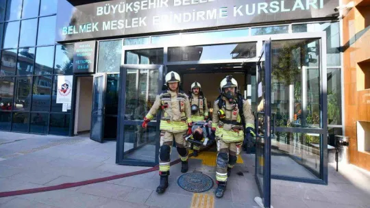 Ankara Büyükşehir'den Düzce Depremi'nin yıl dönümünde anlamlı tatbikat