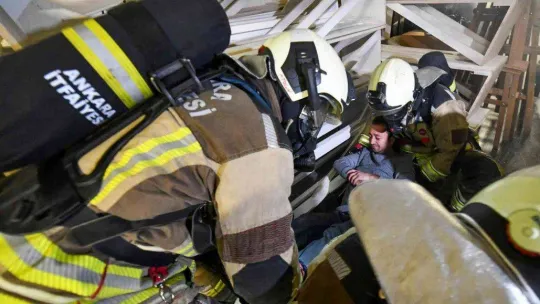 Ankara Büyükşehir'den Düzce Depremi'nin yıl dönümünde anlamlı tatbikat