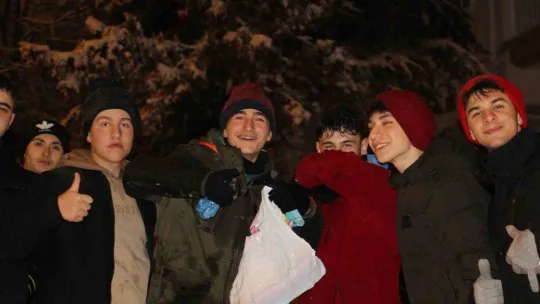 Ankara'da karın keyfini çocukları çıkardı