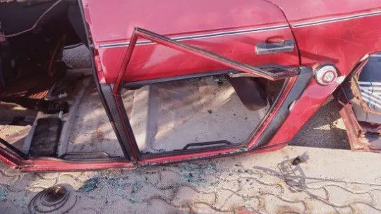 Ankara'da otomobil direğe çarptı: 1 ölü, 3 yaralı