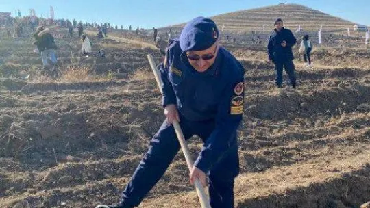 Ankara İl Jandarma Komutanlığı tarafından 'Geleceğe Nefes Dünyaya Nefes' etkinliği düzenlendi