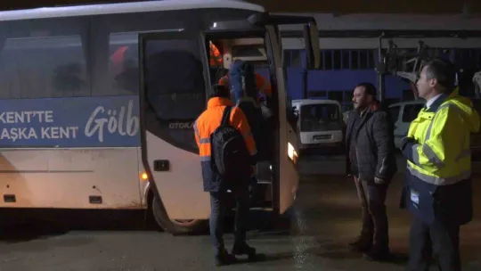 Ankara İtfaiyesi Kahramanmaraş'ta çalışmalarını sürdürüyor: 20 can kurtarıldı