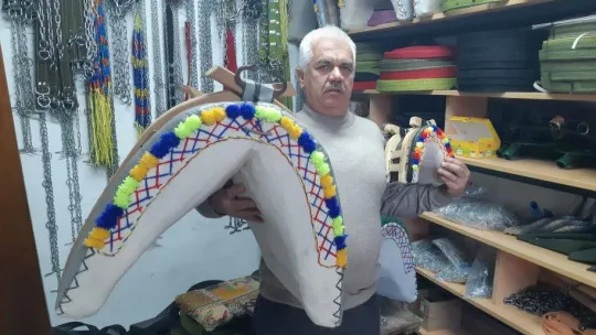 Ankara'nın Yaşayan İnsan Hazineleri Ödülü sahibi semer ustası Atıcı: 'Bu meslekleri yaşatacağız, öldürmeyeceğiz'