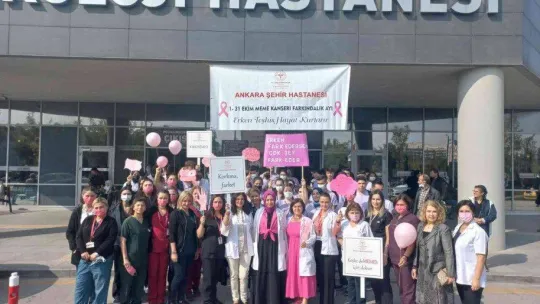 Ankara Şehir Hastanesi'nde 'Meme Kanseri Farkındalık Etkinliği' düzenlendi