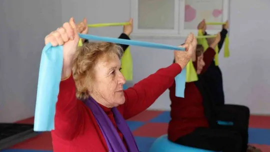 Anne Şehir ile 17 bin kişi zumba yaptı