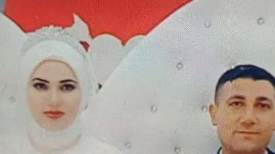 Antakya'da depreme yakalanan karı koca, Diyarbakır'da toprağa verildi