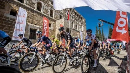 Antalya, dünyaca ünlü bisiklet takımlarına beşinci kez ev sahipliği yapacak