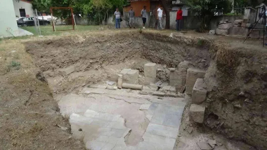 Antik kentte Roma döneminden kalan hamam bulundu