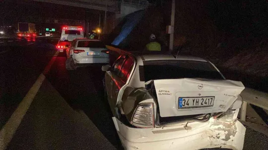 Aracını TEM'e bırakıp polisten kaçtı, zincirleme kazaya sebep oldu