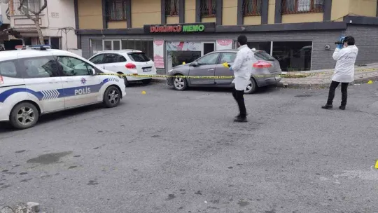 Arkadaşı tarafından aracında vurularak öldürüldü