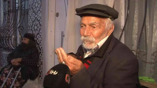 Arnavutköy'de ev sahibinin oturdukları daireyi satmasıyla 84 yaşındaki çift dışarıda kaldı