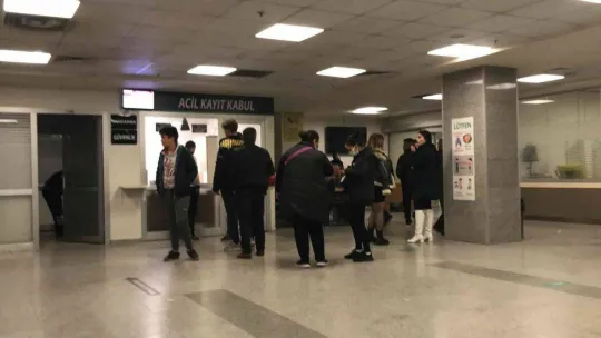 Artan hastalıklar nöbetçi eczanelerde kuyruk oluşturdu