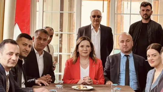 Arzu Erdem'e Silivri'de yoğun ilgi