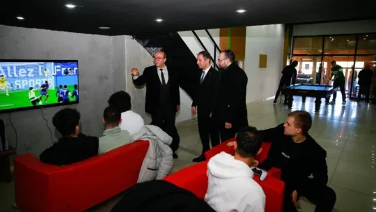 Aş evinin konuğu, Lastik-İş Genel Başkanı oldu