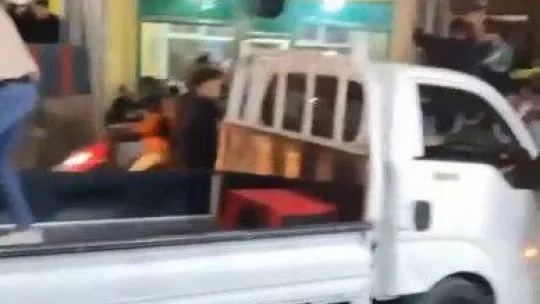 Asker uğurlamasında peş peşe ateşlediler