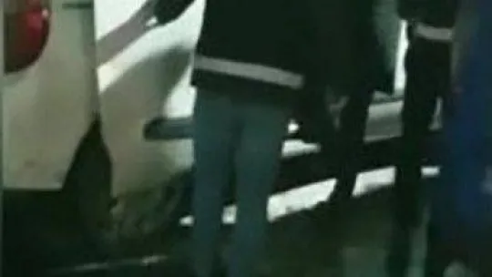 Ataşehir Belediyesinde 'ihalede usulsüzlük' operasyonu, gözaltı anları kamerada