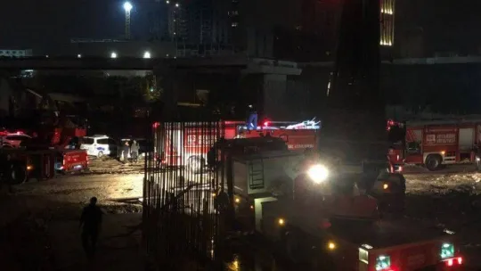 Ataşehir'de inşaat şantiyesinde korkutan yangın