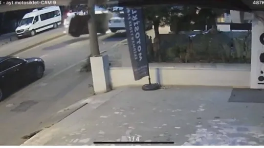 Ataşehir'de kontrolden çıkan otomobil takla attı